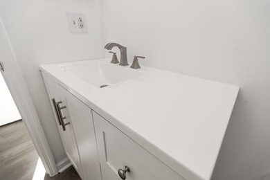 Don't miss this beautifully remodeled 2BR/2BA home in the heart - photo 38