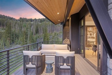 UNDER CONTRACT BUT ACCEPTING BACK UP OFFERS. This - photo 42