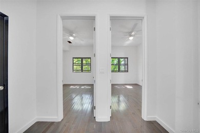 Exceptional opportunity to acquire a comprehensively renovated - photo 7