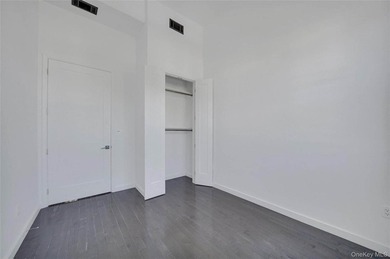 Exceptional opportunity to acquire a comprehensively renovated - photo 10