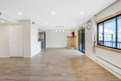 (private lake, pond, coastal) Condo For Sale in College Point New York