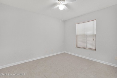 Welcome to Sweet Home Sebastian Lakes! Very clean 1st floor - photo 17
