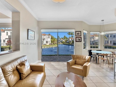 Discover the charm of Aventura Lakes, one of Aventura's most - photo 22