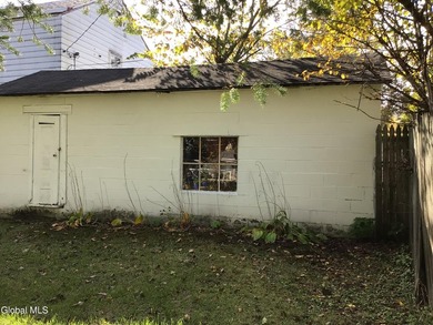 This family-owned two-family home has never been rented. First - photo 24