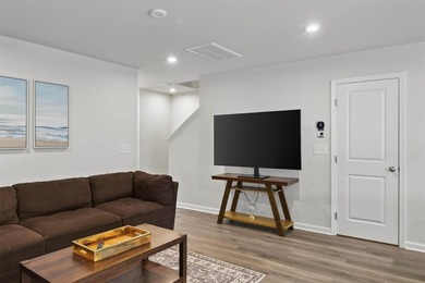 Tucked into a quieter pocket of Myrtle Beach, this home sits - photo 9