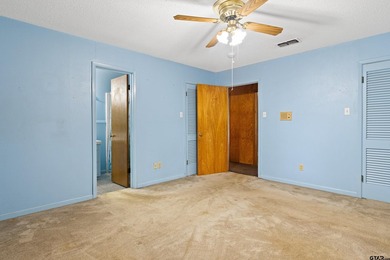 Looking for a lake house for sale in East Texas, without the - photo 30