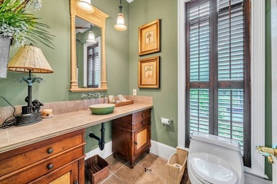 Custom built 5-bed, 5 1/2 bath plantation style home has amazing - photo 34