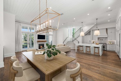 Set within the exclusive waterfront neighborhood of Churchill - photo 3