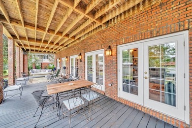Custom built 5-bed, 5 1/2 bath plantation style home has amazing - photo 58