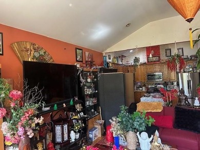 Spacious 3 family brick home in Gravesend. Home was built in - photo 5