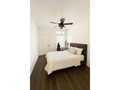 Move-in ready 2 bed, 2 bath North Dallas condo for sale in a