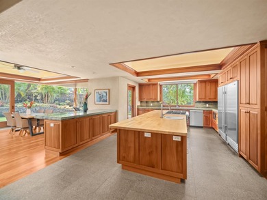 A private Wailea Kialoa retreat, where chic island elegance - photo 11