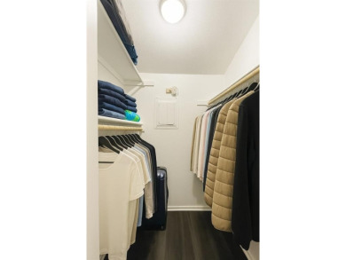 Move-in ready 2 bed, 2 bath North Dallas condo for sale in a