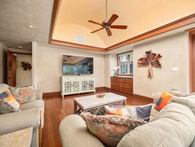 A private Wailea Kialoa retreat, where chic island elegance - photo 15