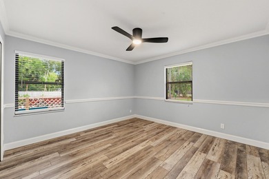 Beautifully updated 3-bedroom, 2-bath home with a 2-car garage - photo 21