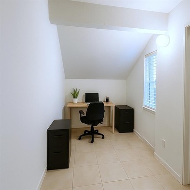 Move-in ready 2 bed, 2 bath North Dallas condo for sale in a