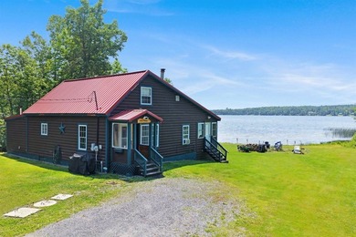 Tucked away at the end of a long private driveway, 3107 Caribou - photo 3