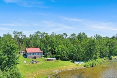 Tucked away at the end of a long private driveway, 3107 Caribou - photo 7