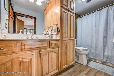 ***LAKEFRONT***AND SLEEPING LOFT. Nestled in the serene and - photo 27