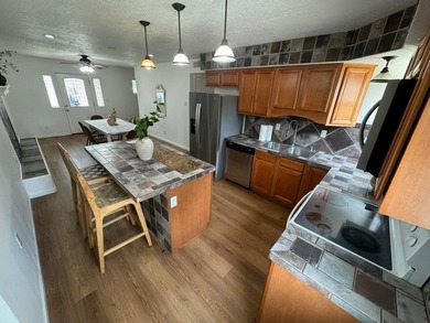 BACK ON THE MARKET! Their loss is your grain! Seller offering