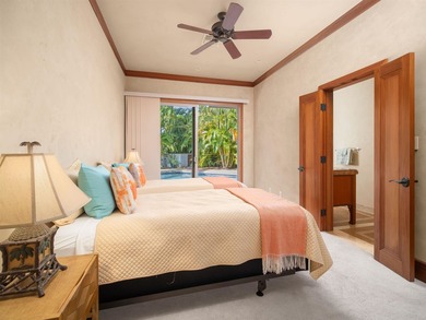 A private Wailea Kialoa retreat, where chic island elegance - photo 29