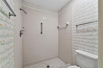 ----MOTIVATED SELLER----  Welcome to Villas of Forest Park - a - photo 33