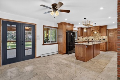 It's rare to find a home that offers this much versatility - photo 8