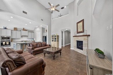 Luxury Stone Oak Home with Pool, City Views, Dual Primary Suites - photo 8