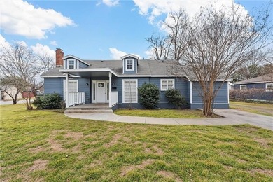 Lake Waco Home Active Under Contract in Waco Texas