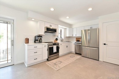 Comfort, Quality, And Style Abound In This Move-In ready - photo 9