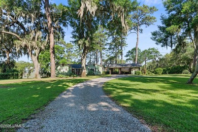 This rare 1.15-acre double lot offers something increasingly - photo 3