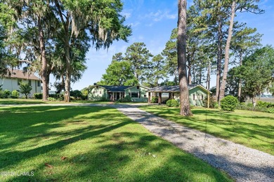 This rare 1.15-acre double lot offers something increasingly - photo 4