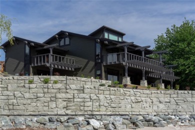 Lake Condo For Sale in Manson, Washington