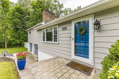 Exceptional and move-in ready split-level gem in the highly - photo 5