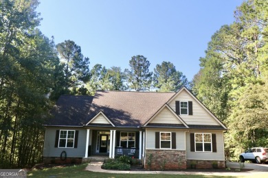 (private lake, pond, creek) Home For Sale in Griffin Georgia