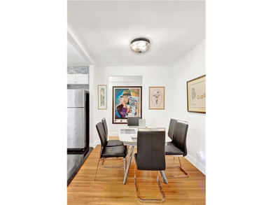 Welcome to refined urban living in this bright, true one-bedroom