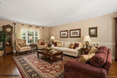 Welcome to this stately, immaculately maintained 4 bedroom, 2.5 - photo 9