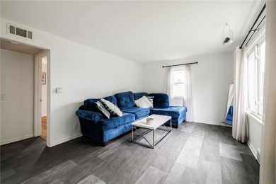 Looking to simplify without sacrificing comfort or convenience? - photo 3