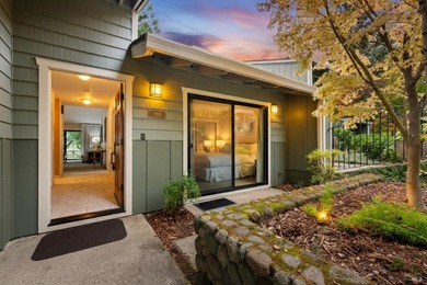 Great opportunity to purchase this single-level, 3 bedroom, 2 - photo 2
