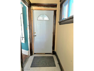 Welcome HOME to 9112 Parmelee Ave, in Cleveland! A charming and - photo 20