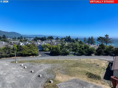 Vacant light industrial property in area near the beach and - photo 1