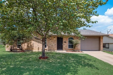 Lake Home Sale Pending in Grand Prairie, Texas