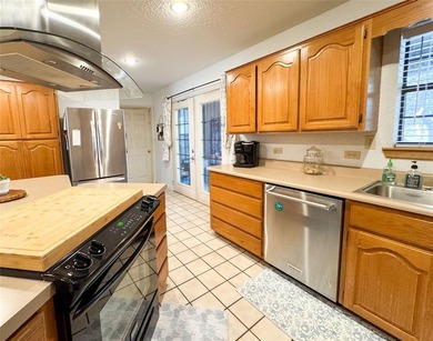 Spacious Country Retreat on Nearly 20 Wooded Acres Near Lake - photo 15