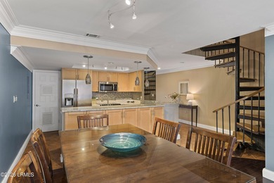 This beautifully updated 2 bedroom, 2.5 bath Harbourside II - photo 9