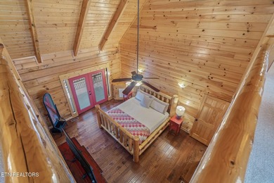Welcome to The Cozy Cabin, a beautifully maintained mountain - photo 34