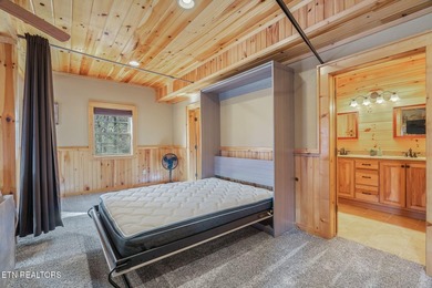 Welcome to The Cozy Cabin, a beautifully maintained mountain - photo 46