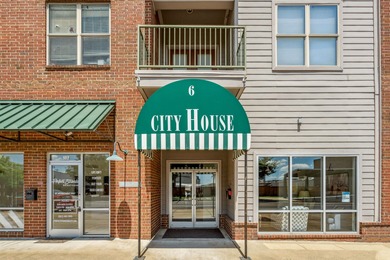 Mississippi River Condo For Sale in Memphis Tennessee