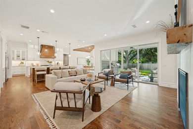 Introducing another exceptional Signature Series home by Thomas - photo 6