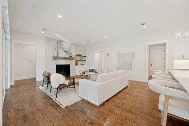 Introducing another exceptional Signature Series home by Thomas - photo 7