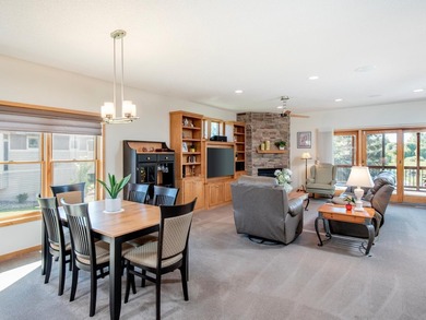Cardinal built and lovingly cared for twin home in Cardinal Way - photo 2